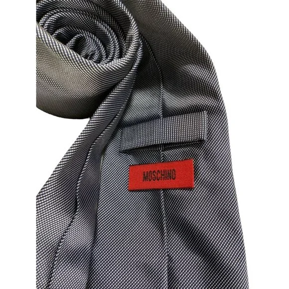 MOSCHINO Blue Geometric Logo Silk Tie ITALY 59/ 3.7 EC
